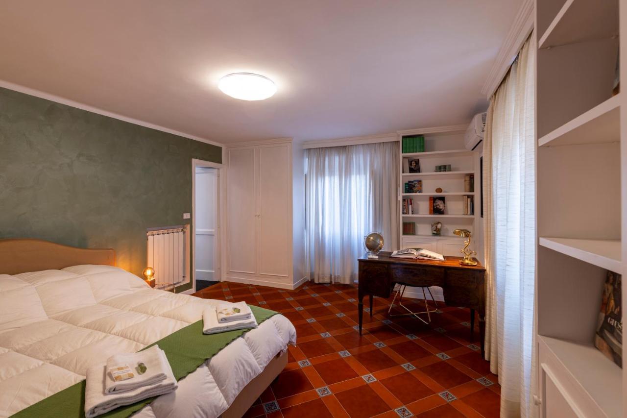Parlamento Luxury Apartment Rome Exterior photo